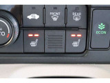 シートヒーター装備付き車!!座席に埋め込まれた電熱線によりシートを暖めることが出来る装備で、温められたシートは、寒い冬には最適です!!