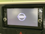【純正ナビ】人気の純正ナビを装備しております。ナビの使いやすさはもちろん、オーディオ機能も充実!キャンプや旅行はもちろん、通勤や買い物など普段のドライブも楽しくなるはず♪