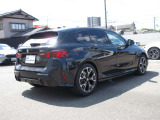 BMW・MINI認定中古車には2年間または1年間の無料保証を付帯。ご購入後も安心して、BMW・MINIならではの走りをお楽しみいただけます。