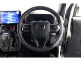 視認性の良いメーターで、運転中も情報がひと目で確認できて安心。見やすさにこだわったデザインで、毎日のドライブがもっと快適に
