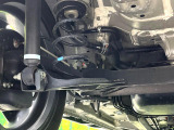 お車を安心してお乗りいただく為には、足回りの定期点検が欠かせません。サービスサポート(有償保証)では無料点検もご提供しており、安心のカーライフをお過ごしいただけるサポート体制が整っています。