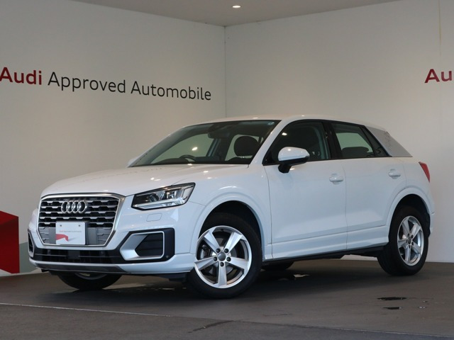 Q2 1.0 TFSI スポーツ