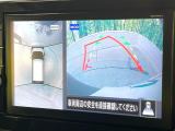 【アラウンドビューモニター】専用のカメラにより、上から見下ろしたような視点で360度クルマの周囲を確認することができます☆死角部分も確認しやすく、狭い場所での切り返しや駐車もスムーズに行えます。
