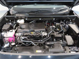 見えないところまで徹底洗浄!中古車をキレイで気持ちよくお乗りいただけるよう、内外装ともにしっかり「まるごとクリーニング」♪エンジンルームも施工済!