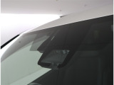 サポカーは、高齢運転者を含めたすべてのドライバーによる交通事故の発生防止・被害軽減対策の一環として、国が推奨する新しい自動車安全コンセプトです。詳しくは販売店スタッフまでおたずねください。