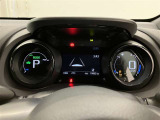 充実の装備が揃った中古車で快適なカーライフを。豊富な機能で便利さを追求し、使いやすさと安心感を提供します。安全性と快適性を追求した整備済み車両で、心地よいドライブをお楽しみください。