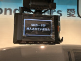 万が一の事故のときもドライブレコーダーがあると安心です。ご利用になる場合は個人情報保護の観点より新品の対応SDカードをお求め下さい。