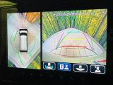 【全方位モニター用カメラ】専用のカメラにより、上から見下ろしたような視点で360度クルマの周囲を確認することができます☆死角部分も確認しやすく、狭い場所での切り返しや駐車もスムーズに行えます。