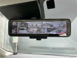 荷物をたくさん載せても後ろの確認が出来る便利なスマートルームミラー!