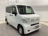 ヘッドライトで、個性も光る 、長く乗っていたい車です。