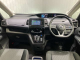 セレナ 1.2 e-POWER ハイウェイスターV 