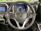 【純正革巻きステアリング】上質な革を使用することで、手にしっかり馴染みとても運転しやすいハンドルです♪