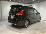 自動車保険・JAFも取り扱っております。また、お客様のご希望で保証延長(有償・一部の車種では取り扱いできません)もご準備しております。