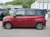 コンパクトカーですが背が高くとても運転しやすい車です。