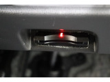 高速道路走行の料金所をノンストップで通過できるETCを装備!※ ETCカードのお申し込みも当社にお任せ下さい!