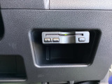 ETC車載器付。ETCが使用可能な道路通行料はキャッシュレスでスマートに走行できます。再セットアップして納車致します。