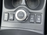 後席用にもシートヒーターが装備されております。