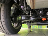 お車を安心してお乗りいただく為には、足回りの定期点検が欠かせません。サービスサポート(有償保証)では無料点検もご提供しており、安心のカーライフをお過ごしいただけるサポート体制が整っています。