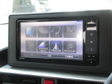 ナビゲーションは純正SDナビ(NSZN-W70D)を装着しております。AM、FM、CD、DVD再生、Bluetooth、音楽録音再生、フルセグTVがご使用いただけます。