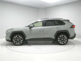 RAV4 2.0 アドベンチャー 4WD 