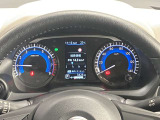 【メーター】メーター内のカラーディスプレイには運転をサポートするさまざまな情報を表示!