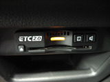 ETC付。高速道路の料金所はキャッシュレスで通過です。サービスエリア等にあるスマートインターの出入りも利用可能でとっても便利。ご納車後すぐにお使い頂けるようセットアップしてのお渡しとなります。