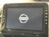 【大画面ナビ】人気の大型10インチナビを装備。存在感のある大画面はインパクト大!ナビ利用時のマップ表示は見やすく、テレビやDVDは臨場感がアップ!いつものドライブがグッと楽しくなります♪