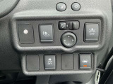 車線逸脱防止装置も付いています。