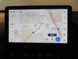 ディスプレイオーディオ(コネクティッドナビ対応)Plus、10.5インチディスプレイ、AM/FMチューナー、TV(フルセグ)、USB入力(動画・音楽再生/給電)、BluetoothR対応
