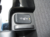 運転席&助手席シートヒーターが付いてます。寒い冬でもスイッチONで座面をあたたかくして、ドライブをさらに快適にしてくれます。