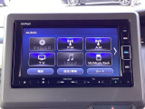ドライブの必需品。見やすい・使いやすいHonda純正のメモリーナビを搭載しています。