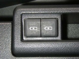 【充電用USB端子】デバイスの充電に便利です。※実際の接続端子は写真で確認or店舗までご気軽にお問合せください♪