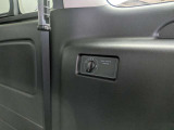 後席エアコンもついており、車内の温度をすばやく快適にしてくれます