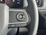 全車速追従機能付きアダプティブクルーズコントロールを搭載。キズが目立ちやすいスイッチまわりですが、目立ったキズはございません。