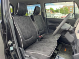 運転席シート廻りは使用感も少なく、良好な状態となっています。丁寧に使われていたことがよくわかりますね。