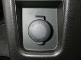 ネッツトヨタ静浜は&rdquo;キレイ&rdquo;にこだわっています。特設サービス工場で、新しく生まれ変わった車!内装・外装の徹底的な掃除、シートを外してニオイの元まで消臭・除菌、見えにくいエンジンルーム内もキレイ!
