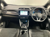 リーフ X Vセレクション 90周年記念車 