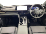 クラウンクロスオーバー 2.5 G アドバンスト レザー パッケージ E-Four 4WD 本革シート