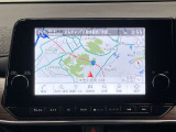 メーカーナビ(NissanConenectナビゲーションシステム)プロパイロットとリンクするナビゲーションシステム。9インチの高解像度モニターを搭載し、スマートフォンのワイヤレス充電など対応!