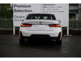 純正のバックカメラを装備しており、画像も鮮明です!お問い合わせは大阪BMW Premium Selection 吹田(無料ダイヤル)0078-6002-613077迄お待ちしております。毎水曜、第二・第三火曜日定休