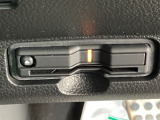 ETC車載器付。ETCが使用可能な道路通行料はキャッシュレスでスマートに走行できます。再セットアップして納車致します。