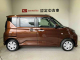 車両右側面からの写真になり。車をご覧になりたい時はお気軽に最寄りの店舗へご相談下さい。