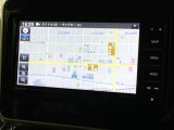 【ナビゲーション】目的地までしっかり案内してくれる使いやすいナビ。Bluetooth接続すればお持ちのスマホやMP3プレイヤーの音楽を再生可能!毎日の運転がさらに楽しくなります!!