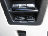 ETC車載器搭載です。スマートICも増えてきており、必須装備といって良い便利装備です。