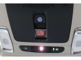 緊急通報ボタンが装備されています。ホンダコネクト対応。ご利用には、Honda Total Care プレミアムのご加入が必要です。