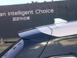 ルーフスポイラー