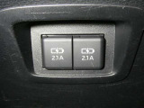 【充電用USB端子】デバイスの充電に便利です。※実際の接続端子は写真で確認or店舗までご気軽にお問合せください♪