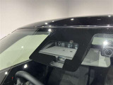 【衝突被害軽減ブレーキ】前方の車両や横断する歩行者などを検知した時、衝突回避や被害軽減をサポートします。