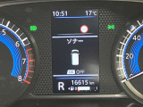 障害物を感知し知らせてくれるので安心です♪