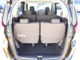 ◆定員乗車時のカーゴルームです。普段のお買い物の荷物やたくさんの収納が可能です。